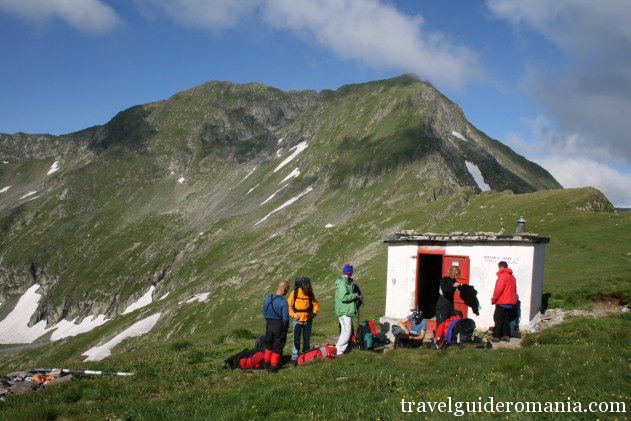 mountain refuge in Fagaras mountains near Moldoveanu peak