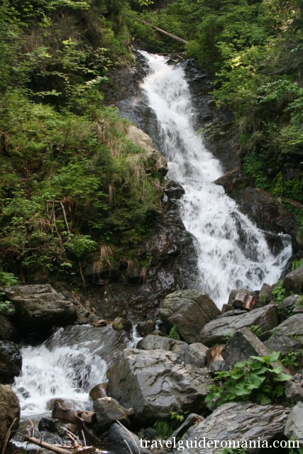 Patrahaitesti waterfall - Apuseni mountains