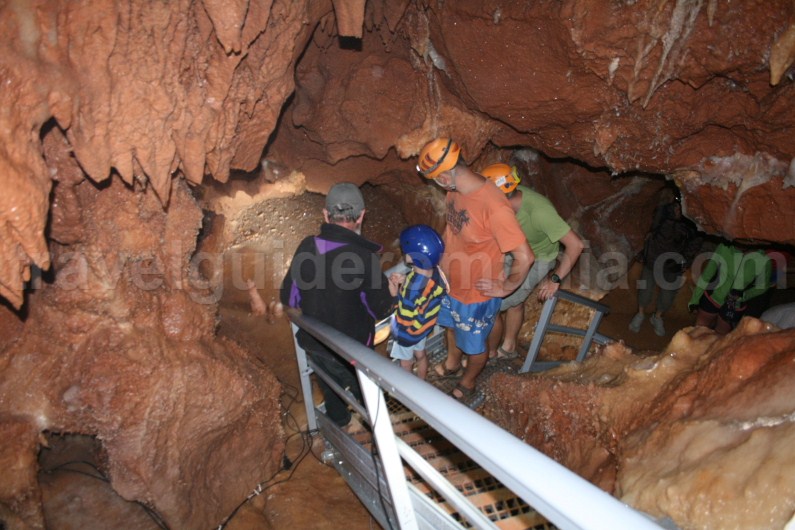 Tourists in Crystal cave - Farcu mine
