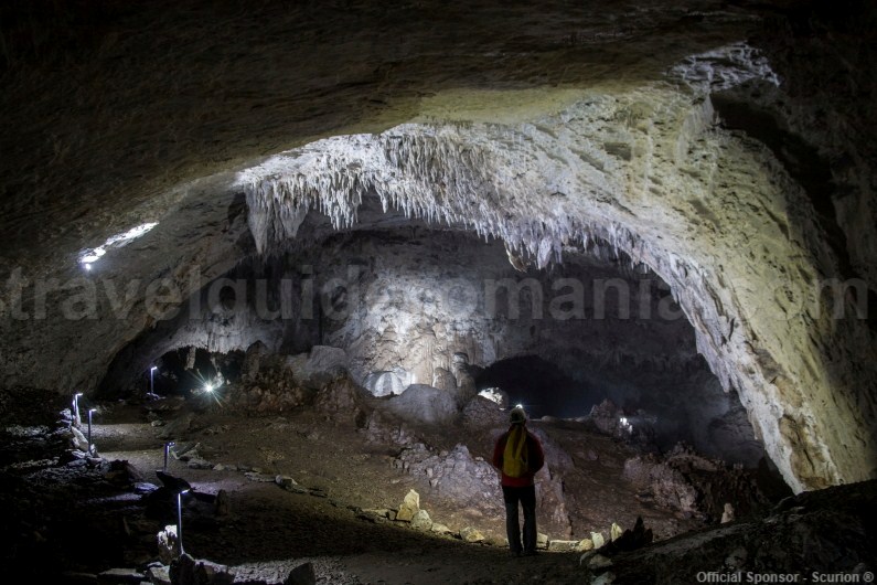 Caves in Romania - Meziad show cave