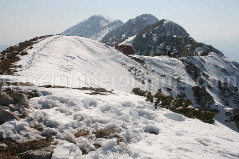 Main ridge of Piatra Craiului Mountains - Romania