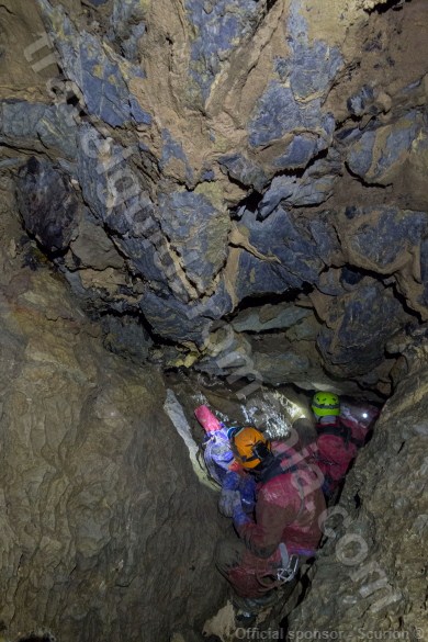 Caving in Apuseni Mountains - V5 cave (V5 pothole)