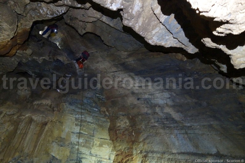 Caving in Padis area - Apuseni Mountains - V5 cave