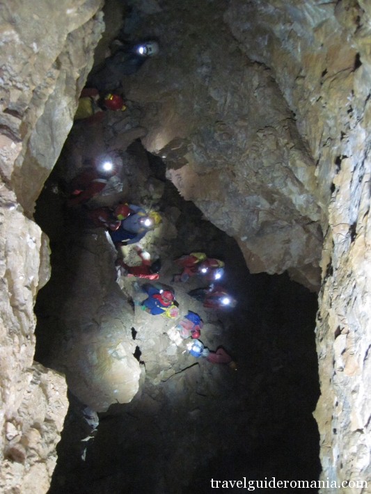 Humpleu Cave - caving in Apuseni mountains - Travel Guide Romania