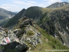 Trekking in Retezat National Park Close gates ridge - Hiking in Romania