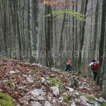 Hiking toward Oselu Canyon