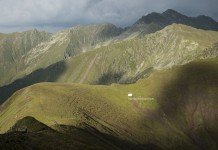 Crossing the Fagaras Mountains from West to East Highest mountains in Romania