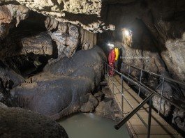 Vadu Crisului show cave – Apuseni Mountains Show caves in Romania