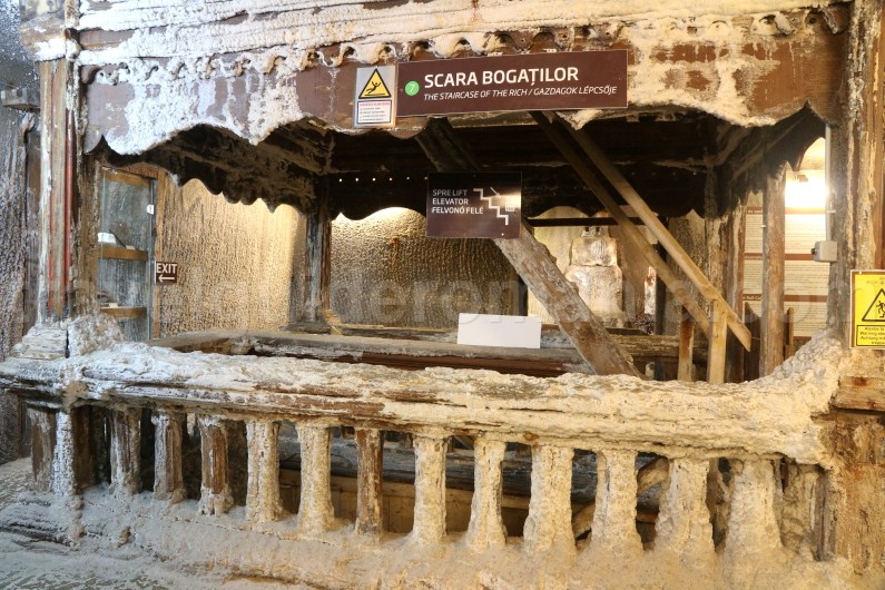 Tours and Vacations in Romania - Turda Salt Mine