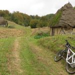 hay barns mtb Rosia Padurea Craiului Apuseni